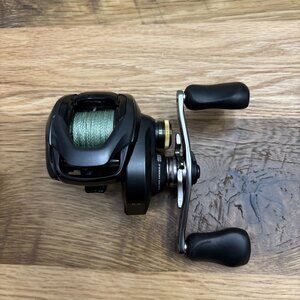 Shimano CURADO K 201XG Left 8.5  Fishing Reel Bait Casting